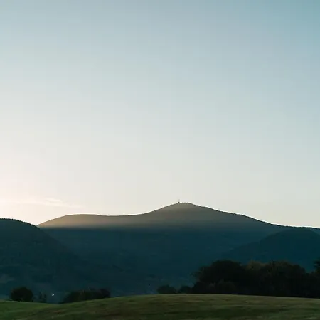 Daire Luxusni A Ekologicky Dum Na Golfu Ostravice