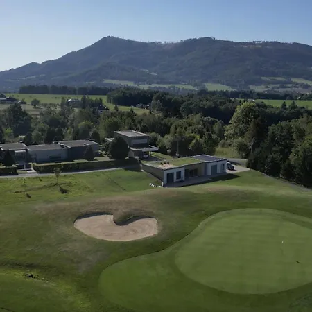 Luxusni A Ekologicky Dum Na Golfu * Ostravice